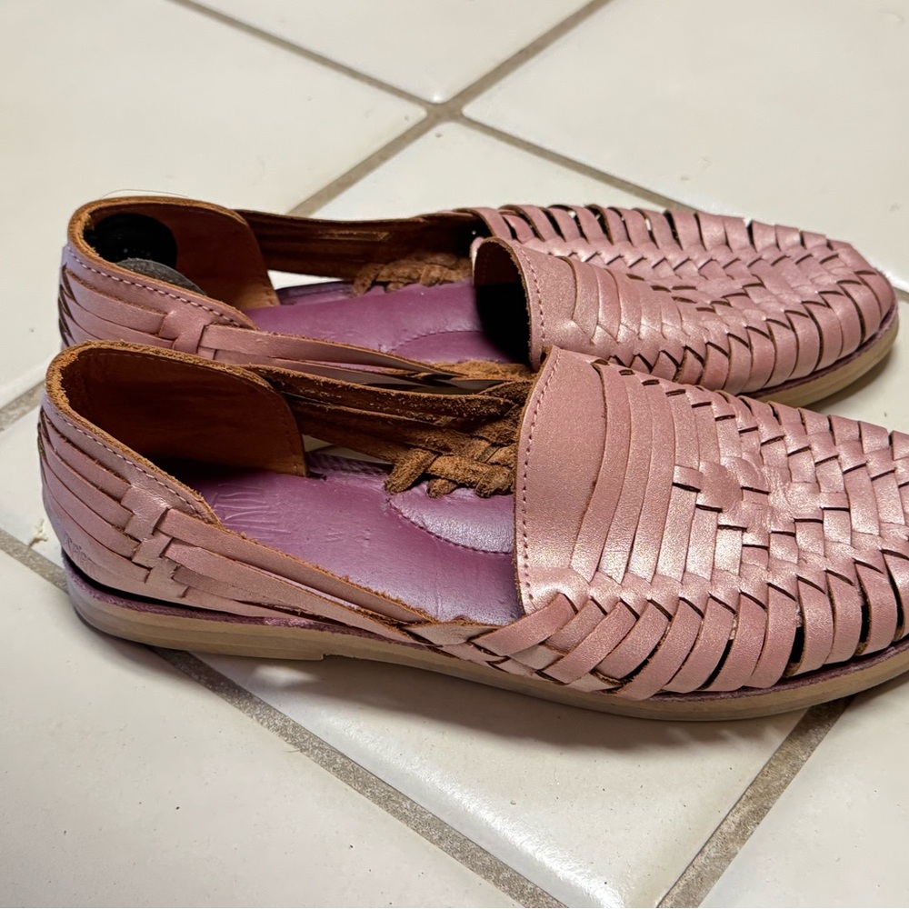 Women's Pink Woven Leather Slip-On Flats